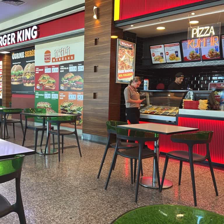 Podium AVM'de Yetersiz Klima Nedeniyle Yaşanan Aşırı Sıcaklık Sorunu