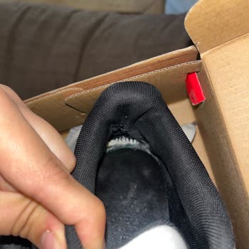 Puma Ayakkabıda Dikiş Sorunu Ve Değişim Talebinin Reddedilmesi Hayal Kırıklığı Yarattı