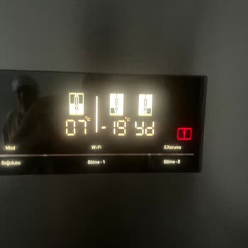 Aldığım Buzdolabının Sürekli Arızalanması Ve Yetersiz Servis Hizmeti