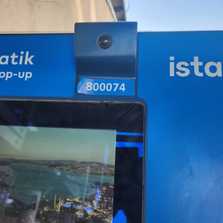 Biletmatik Makinesi Kart Vermedi, Müşteri Temsilcisi Yardımcı Olmadı