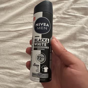 Nivea Men Deodorant Kıyafetlerimde Kalıcı Lekelere Sebep Oldu