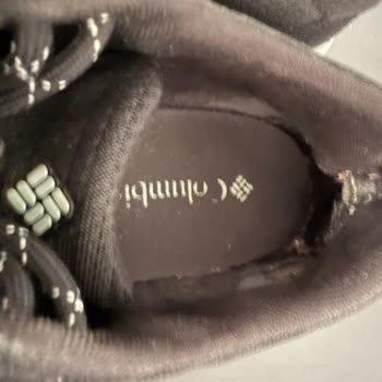 Columbia Ayakkabımın İç Astarı Yırtıldı, Değişim Talebim Reddedildi