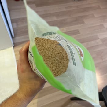 Baharat Ürününde Plastik Parça Çıkması Ve Gıda Güvenliği Endişesi