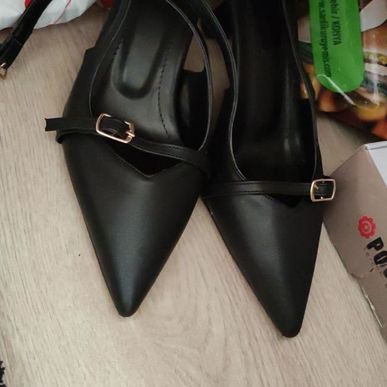 Aldığım Ayakkabı Modeli Yanlış Geldi Memnun Kalmadım