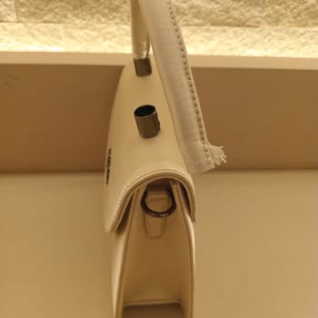 Yeni Alınan Çantanın Sapı Bir Haftada Koptu Çözüm Yerine Tamir Önerildi