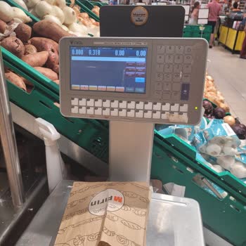 Migros Manavgat Şubesinde Ekmek Gramajı Eksikliği Ve İlgisiz Personel Deneyimi