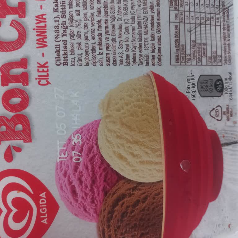 Buz Sandığım Cam Parçasını Ağzımda Fark Ettim