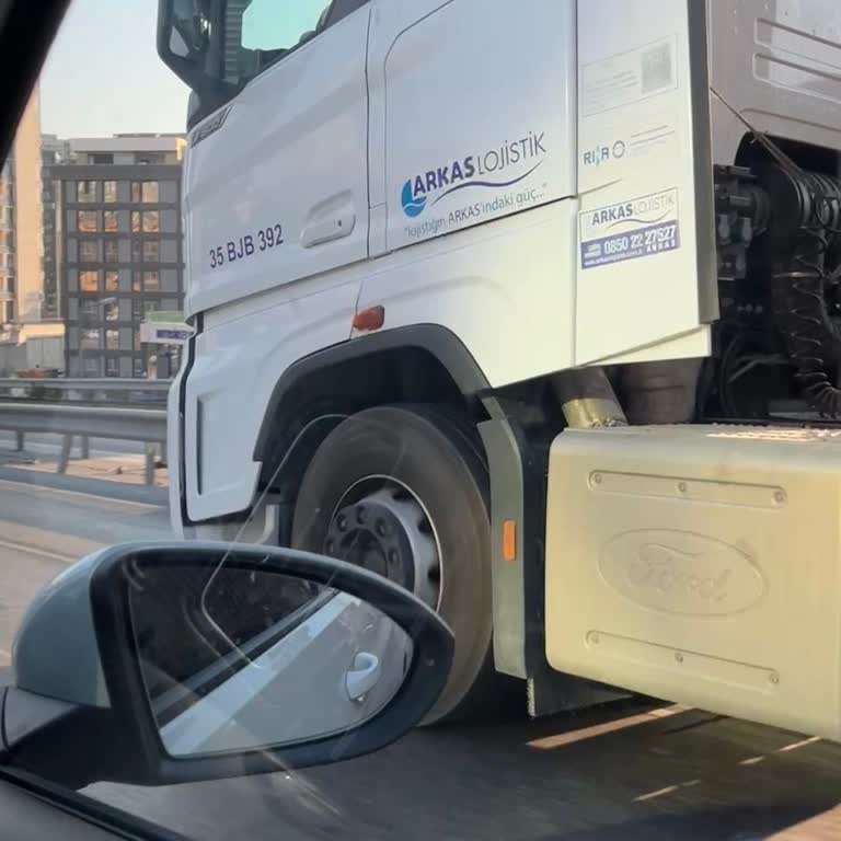 Tır Sürücüsünün Tehlikeli Sürüşü Nedeniyle Yaşadığım Trafik Tehlikesi