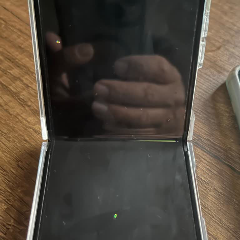 Samsung Z Flip 5 Pişmanlığı