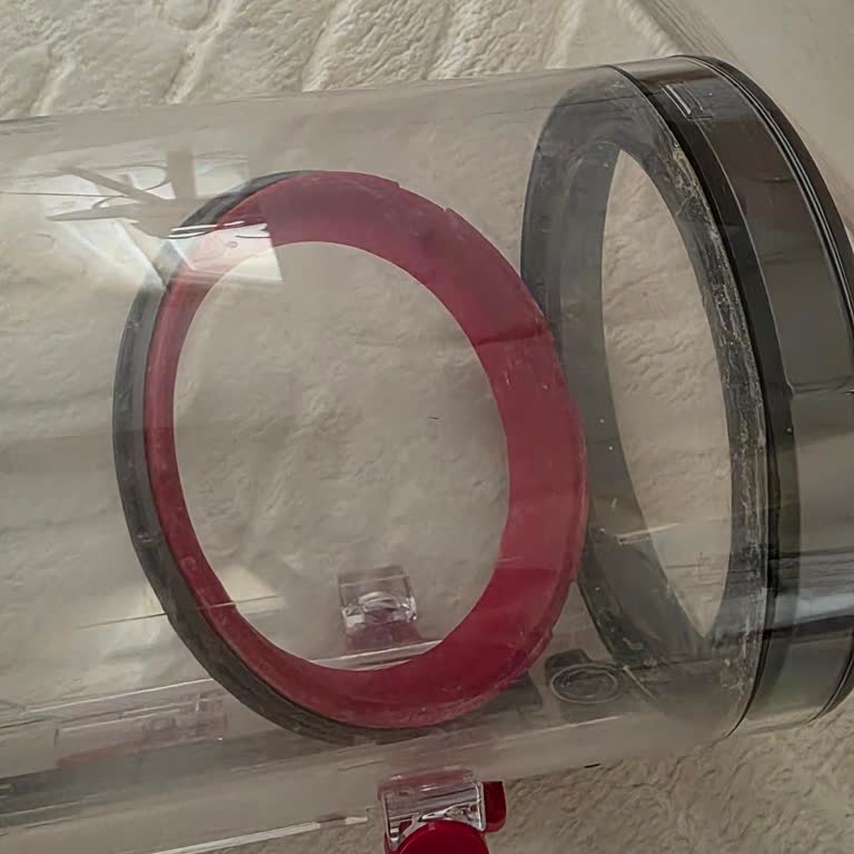 Dyson V15 Süpürge Arızası Sonrası Yetersiz Teknik Destek Ve Parça Bekleme Mağduriyeti