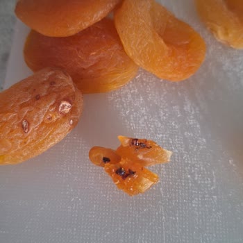 Aldığım Kuru Kayısıdan Böcek Çıktı, Güvenim Sarsıldı