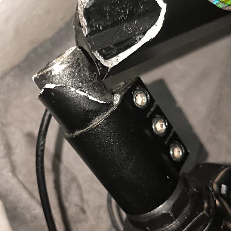 Onvo X12 Plus Scooter'da Malzeme Kalitesi Hayal Kırıklığı Yarattı