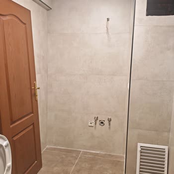 Füme Grup İki Aydır Banyo Dolapları Bir Türlü Teslim Edilmedi