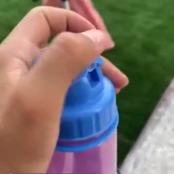 Skip Hop Marka Pipetli Suluk Pipeti Sıkışıyor