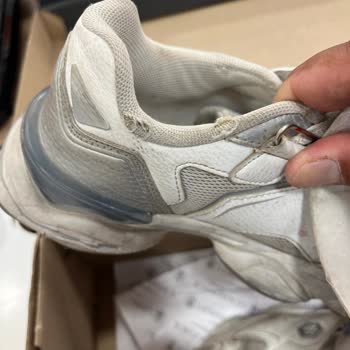 Çocuk Ayakkabısındaki Deformasyon Ve Sürekli Reddedilen İnceleme Talebi