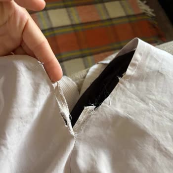 İkinci Kullanımda Yırtılan Tunik Ve İlgisiz Müşteri Hizmeti