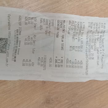 A101'den Aldığım Algida Dondurmanın İçinden Böcek Çıktı