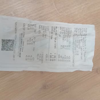 A101'den Aldığım Algida Dondurmanın İçinden Böcek Çıktı