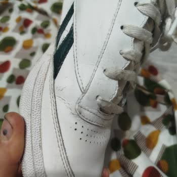 Reebok Ayakkabım Kısa Sürede Deforme Oldu, Satıcı Çözüm Sunmadı