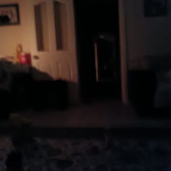 Mahallede Adaletsiz Elektrik Kesintisi Ve İletişim Sorunu