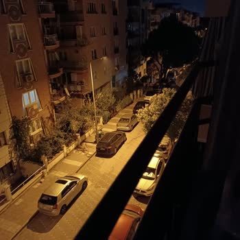 Mahallede Adaletsiz Elektrik Kesintisi Ve İletişim Sorunu