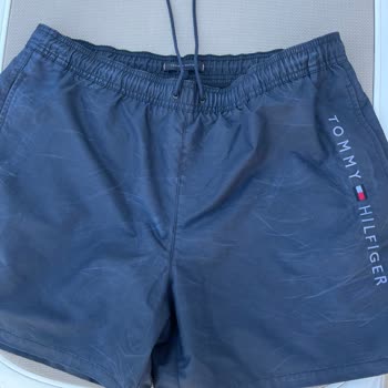 Tommy Hilfiger Deniz Şort Mayosunda Kalıcı Leke Sorunu Ve İade Reddi