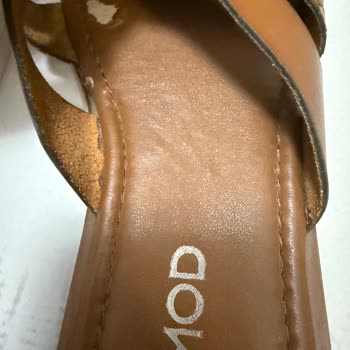 Kısa Sürede Deforme Olan Derimod Sandalet Ve Yetersiz Müşteri Hizmeti