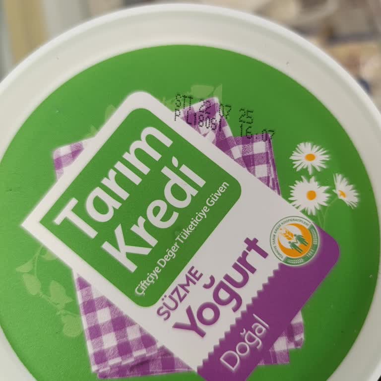 Markette Sürekli Son Kullanma Tarihi Geçmiş Yoğurtlarla Karşılaşıyorum