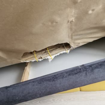 Aldığım Koltuk Takımı Kısa Sürede Kırıldı, Servis Sözleri Tutulmadı