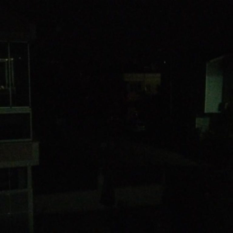 Bir Haftadır Karanlıkta Kalan Mahallede Güvenlik Endişesi