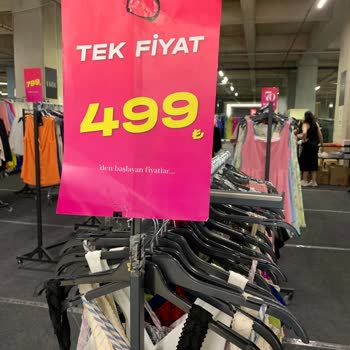 Yanıltıcı Fiyat Etiketiyle Fazla Ücret Alındı