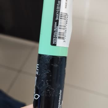 İnternetten Alınan Rimel Kurumuş Ve Kullanılamaz Geldi