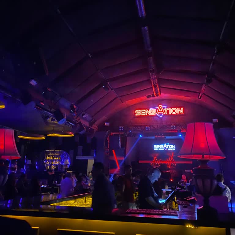 Konser Etkinliğinde Uzun Bekleme ve Ortam Şikayeti