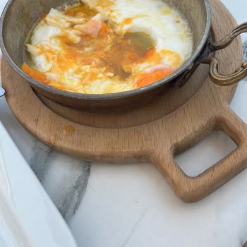 Kahvaltıda Ekmek Krizi Ve İlgisiz Hizmet: Mado Burhaniye Şubesinde Hayal Kırıklığı