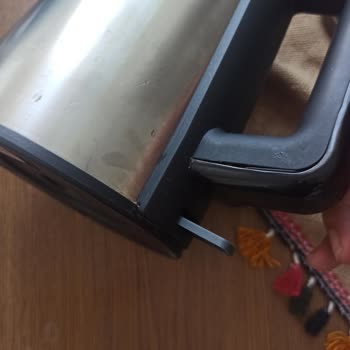 Vestel Servisinde Yetersiz Onarım Ve Belge Sorunu