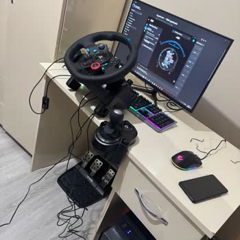 Arızalı G29 Direksiyon Seti Ve İlgisiz Satıcı