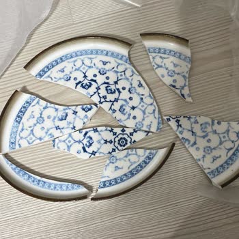 Kırık Ürünler, İlgisiz Mağaza Ve Yanlış Teslimat!