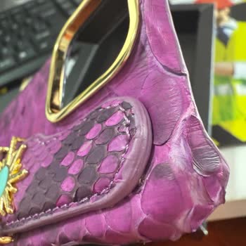 Sipariş Edilen Ürün Görselden Farklı Ve Kalitesiz Geldi, İade Süreci Belirsiz