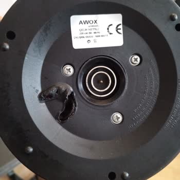 Su Isıtıcısında Elektrik Kaçağı Ve Yanık Kokusu Sonrası Firma İlgisizliği