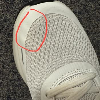 Skechers Ayakkabıda Üretim Hatası, 3 Kez İnceleme Sonrası Çözüm Yok