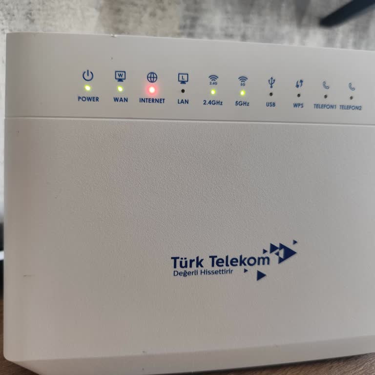 Sürekli Kesilen İnternet, Yetersiz Destek Ve Tutulmayan Sözler: Hayal Kırıklığı Yaratan Hizmet Deneyimi