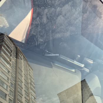 Araç Camı Hasarım İçin Eksper Onayı Gecikiyor, Mağduriyet Yaşıyorum