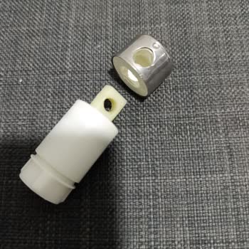 Creavit Elegant Klozet Kapaklarında Sürekli Arıza Ve Yetersiz Destek