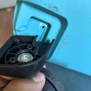 Bagajımın Tekerleği Kırıldı, Yükleme Sırasında Özen Gösterilmedi