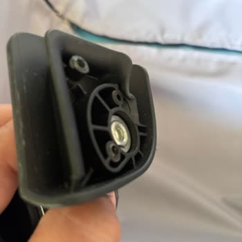 Bagajımın Tekerleği Kırıldı, Yükleme Sırasında Özen Gösterilmedi