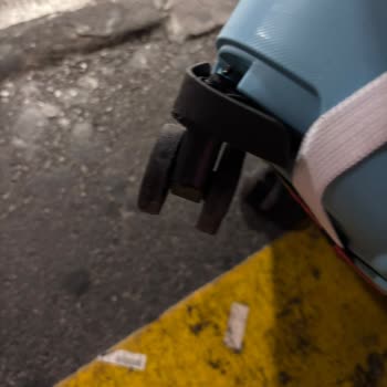 Bagajımın Tekerleği Kırıldı, Yükleme Sırasında Özen Gösterilmedi