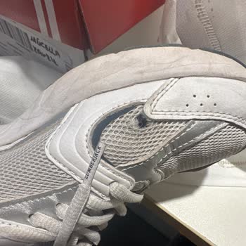 Kısa Sürede Yırtılan Ayakkabım Garanti Kapsamında Değerlendirilmedi