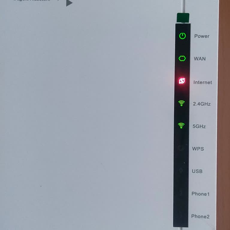 Uzun Süreli İnternet Kesintisi Ve Yetersiz Bilgilendirme Nedeniyle Mağduriyet