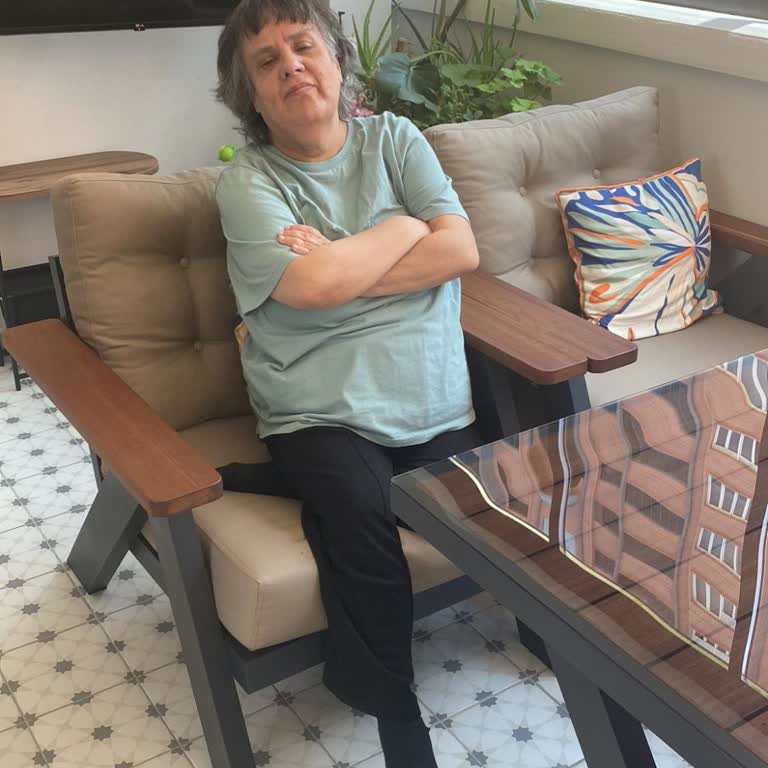 Engelli Hastaya Yeterli İlgi Gösterilmemesi Ve Uygunsuz Yaklaşım