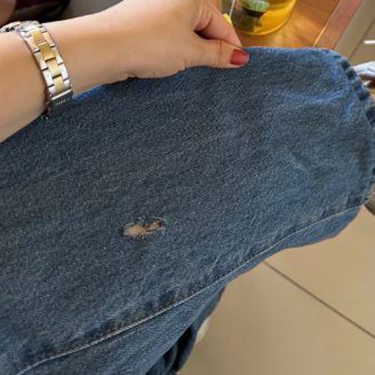 İlk Yıkamada Diz Kısmı Yırtılan Pantolon İçin İade Talebim Reddedildi